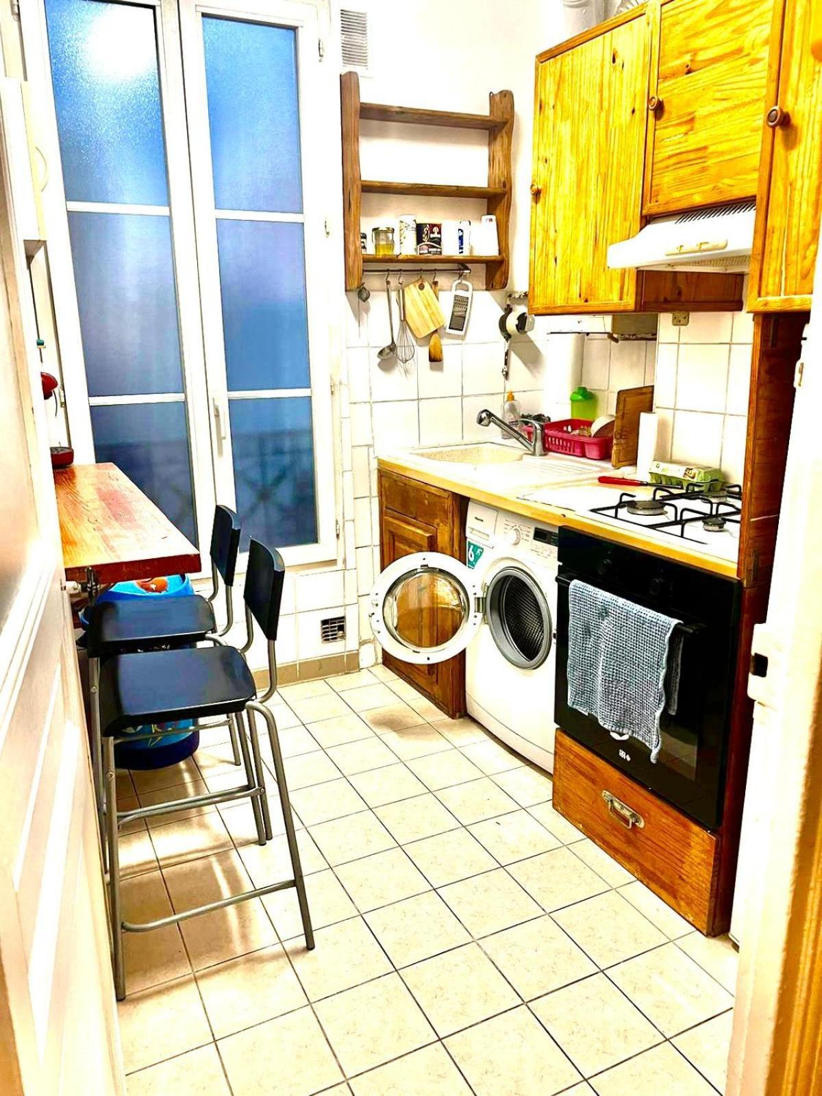 Cosy Apartment In Париж Экстерьер фото